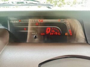 A first-hand Bolero ZLX, 2015 October model, with 70500km running is for sale.