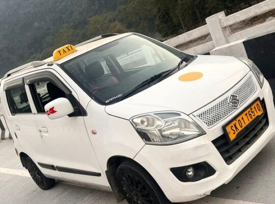 2016 VXI for sale with EMI facility available.