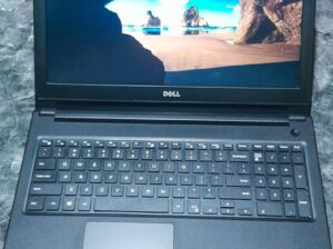 An item is for urgent sale.