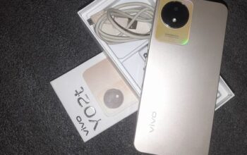 A Vivo Yo2t with 4GB of RAM and 64GB of ROM, model V2252, is for sale.