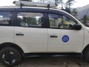 A 2015 model Mahindra Xylo H4, first owner, with all papers updated, is listed for sale at a reasonable price.