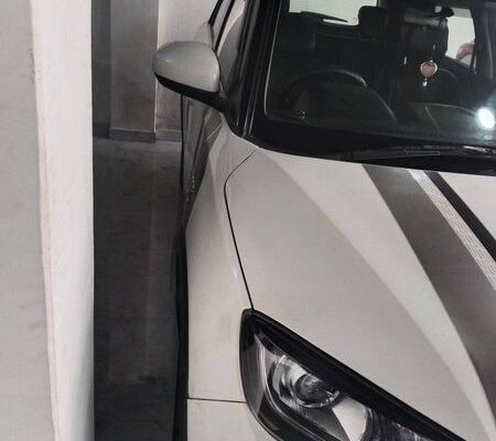 A 2019 model Vetera Breeza with 41200 km is for sale or exchange in Adampool near Mahindra workshop.