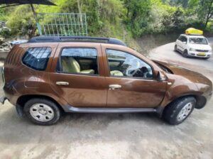 Well-maintained Duster RXL 85 PS 2015 model for sale.