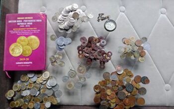 Vintage and commemorative coins from British India, Portuguese India, and Independent India for sale.