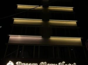 Dream Glory Hotel in Lingding, Gangtok, East Sikkim, offers cheap and budget-friendly 3-star accommodation.