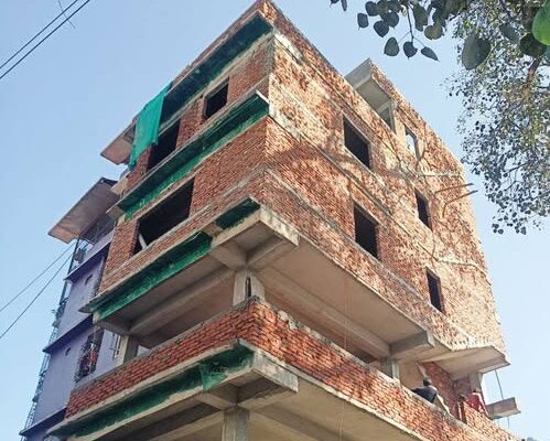 Commercial space for rent, suitable for a hotel/restaurant with a bar and lodging, in a prime location in Rangpo.