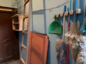 A 1BHK roadside apartment (413sqft) is available in Bhojogari, Gangtok.