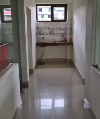 Office space available for rent in Daragoan Tadong.
