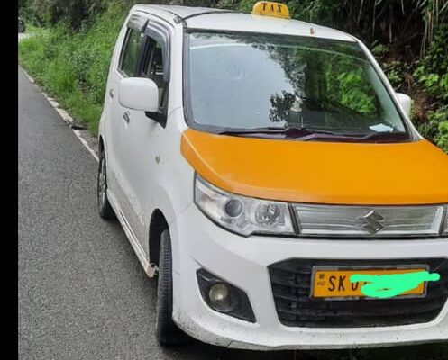 Wagonr model 2019 vxi is for urgent sale.