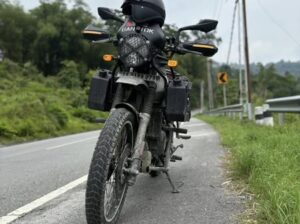 A Himalaya 411 bike is for sale for 195000, price negotiable.