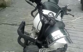 Royal Enfield classic 350 model 17 for sale.